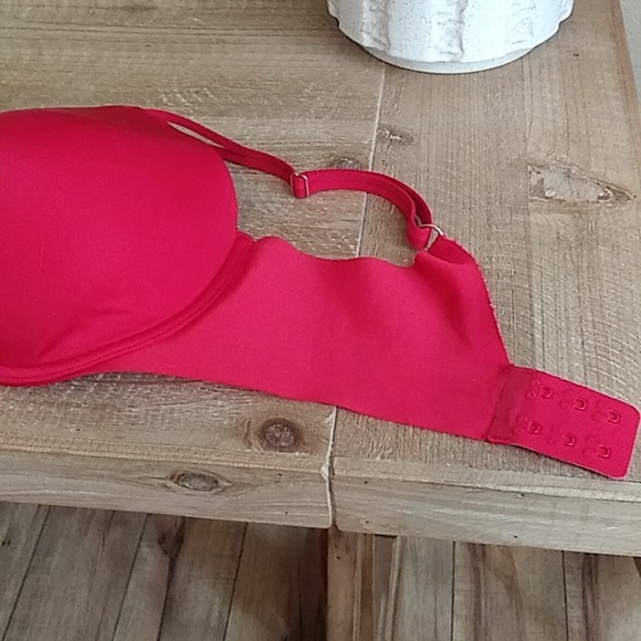 Victoria's Secret Red Ligthly Lined Full Coverage Bra. Size 36DD - Picture 17 of 17